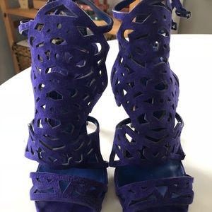Brian Atwood suede purple sandals 8sz